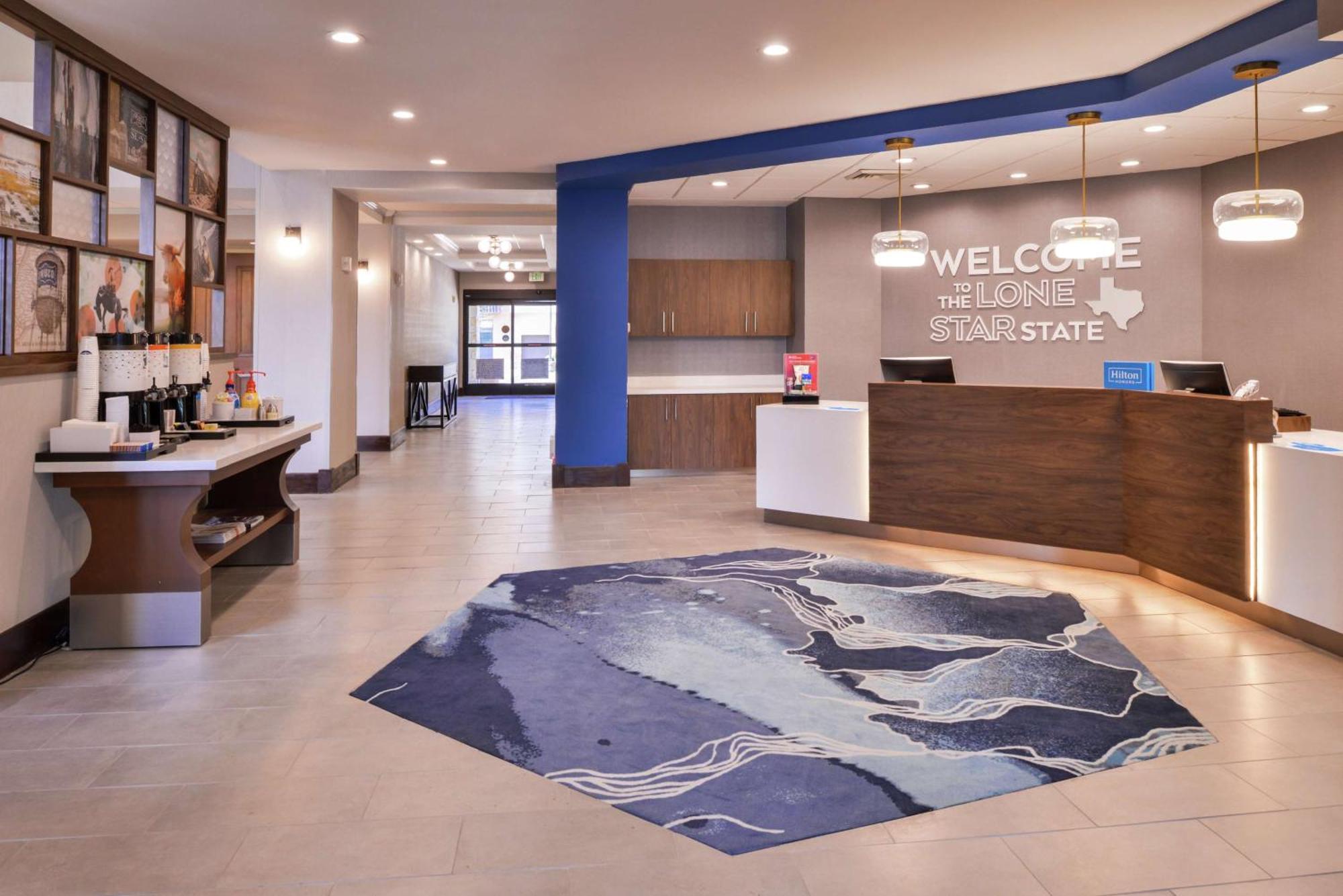 Hampton Inn & Suites Legacy Park-Frisco Exterior foto
