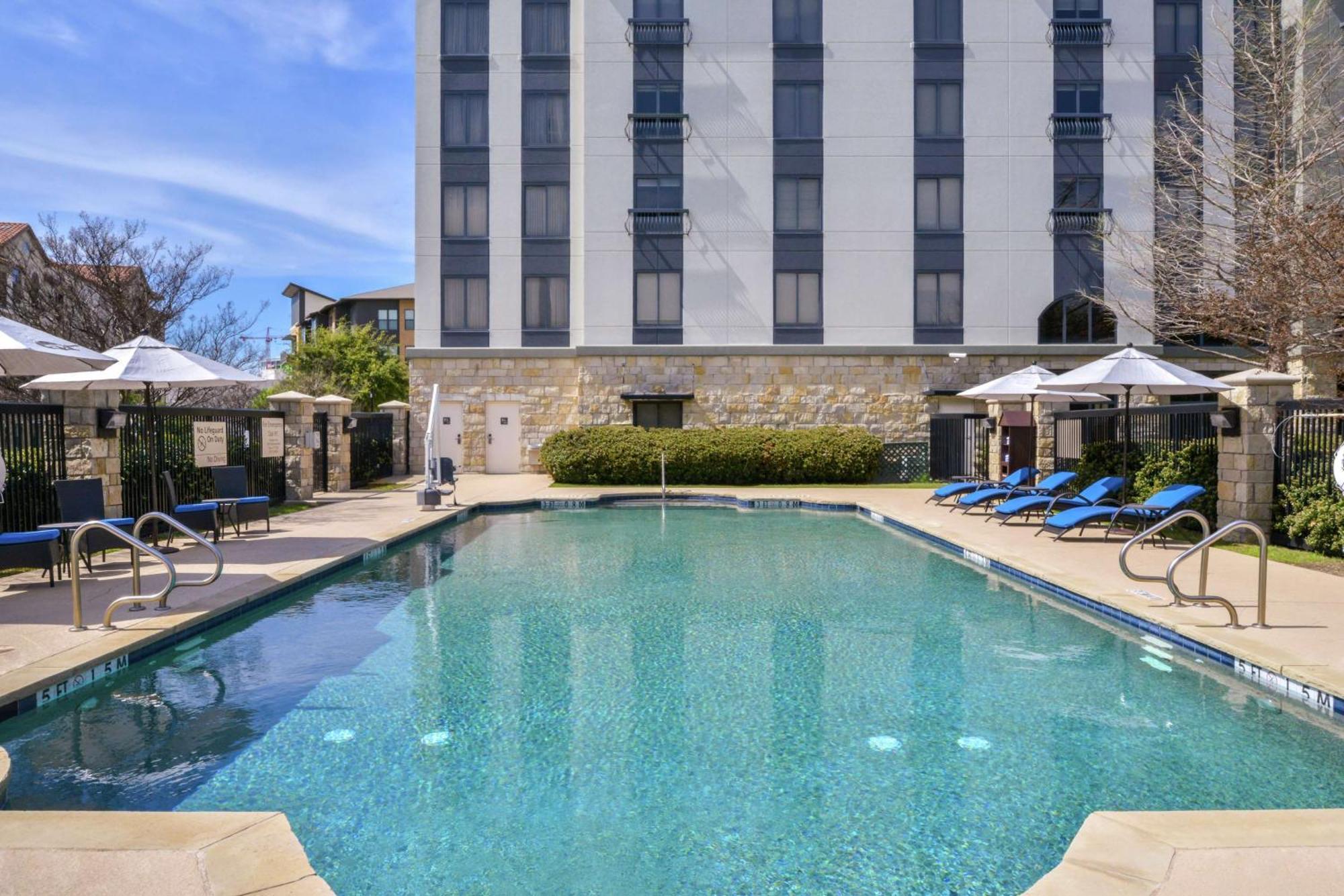 Hampton Inn & Suites Legacy Park-Frisco Exterior foto